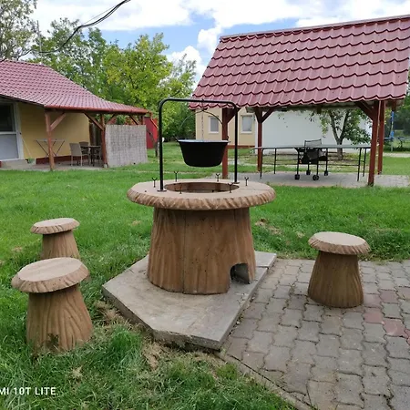 Rakoczi Vendeghaz Apartment