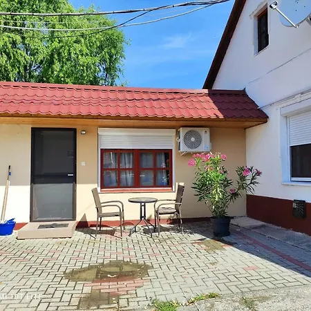 Apartment Rakoczi Vendeghaz *